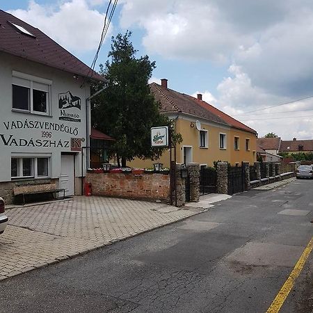 Nimród Vendégház Sopron Esterno foto